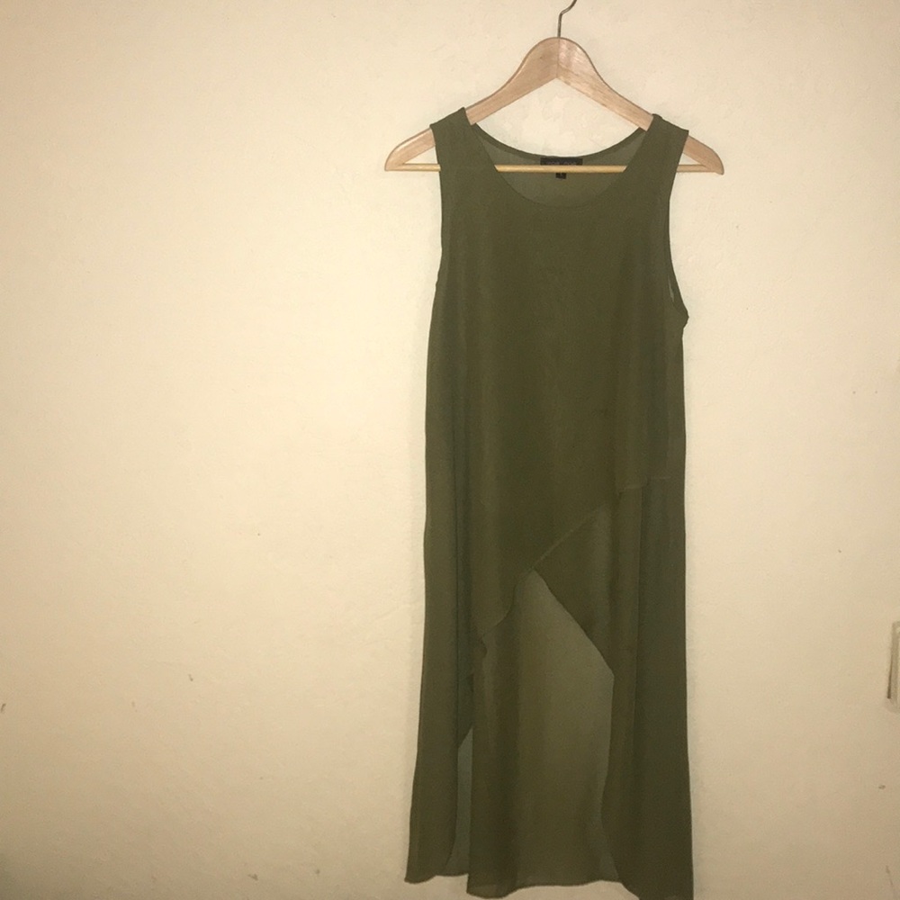 Shear green high low shirt